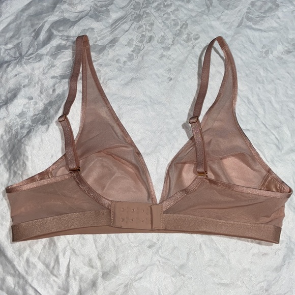 Nwot Soma Unbelievable Lift Wireless Bra Size 36B - Picture 4 of 5